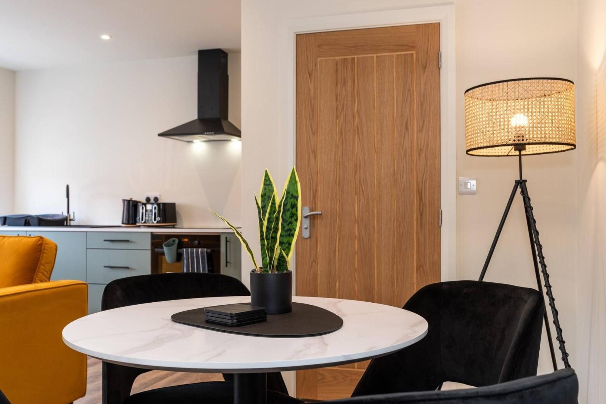 Aurum 6 - Chic 1Br Stay By Dmu City Centre Leicester Exteriör bild